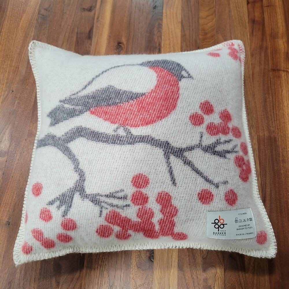 1843 Barker Textiles 100% Wool Red Bird Branch With Berries Pillow Zip …